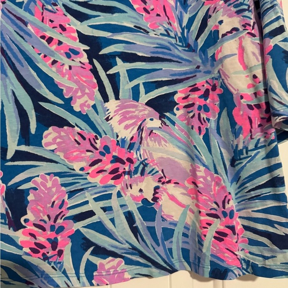 Lilly Pulitzer Pink and Blue Patterned pullover top 3/4 picture size large - Picture 3 of 6